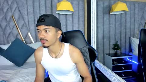 Nicolai online show from 01-07-26, 02:41