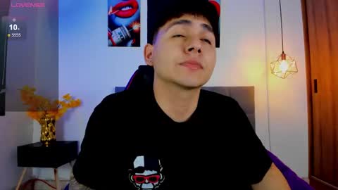 nicolas_james_sc online show from 10-27-25, 01:48