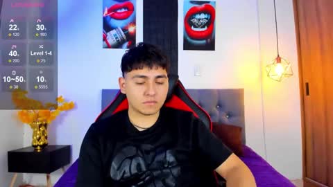 nicolas_james_sc online show from 11-05-25, 01:55