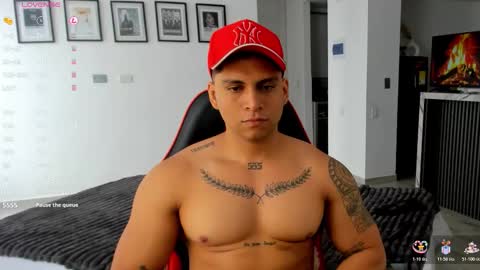 nicolas_montoya online show from 11-07-25, 05:35