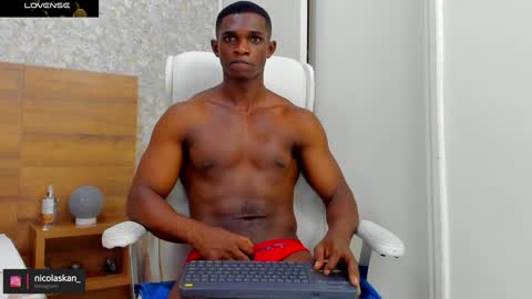 Nicolas online show from 12-15-24, 04:15