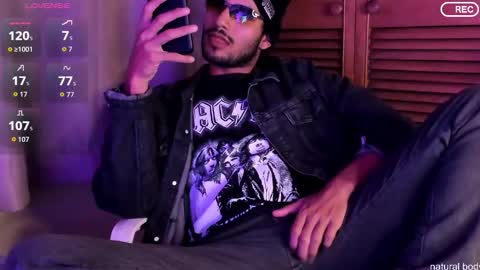 nicolasrodrii online show from 10-25-25, 11:54