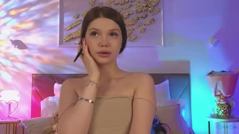 Nicole online show from 11-13-25, 09:14