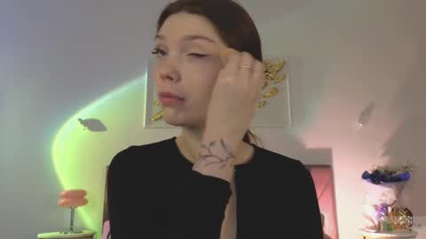 Nicole online show from 11-30-25, 09:30