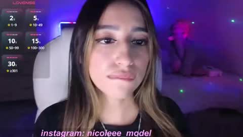 Nicole online show from 09-17-25, 12:45