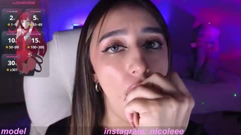 Nicole online show from 09-24-25, 01:09