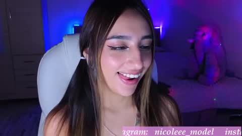 Nicole online show from 10-25-25, 05:19