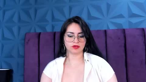 Nicole online show from 01-04-25, 09:54