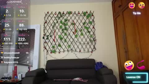 Nicole Santana online show from 02-07-25, 01:15