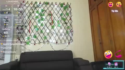 Nicole Santana online show from 02-08-25, 10:19