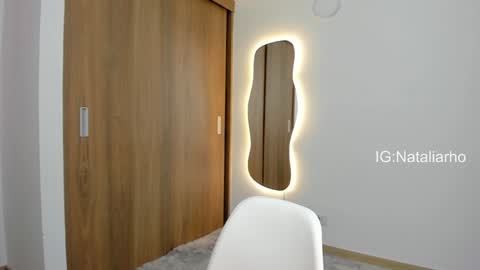 N A T A L I A online show from 01-20-25, 10:37