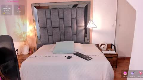 N A T A L I A online show from 09-23-25, 08:01