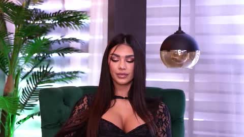 Nicole online show from 09-19-25, 08:38