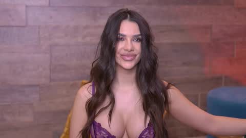 Snapshot of nicoledevin chatting on 01-05-26, 05:27 Nicole online show from 01-05-26, 05:27