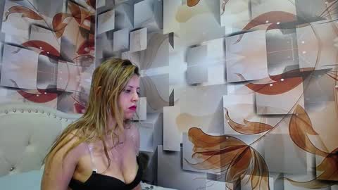 nicolee millerr online show from 01-15-25, 03:18