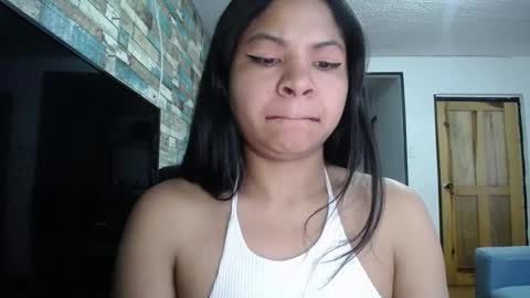 Nicole online show from 09-10-25, 12:38