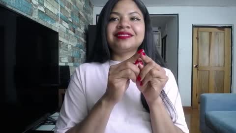 Nicole online show from 10-11-25, 05:55