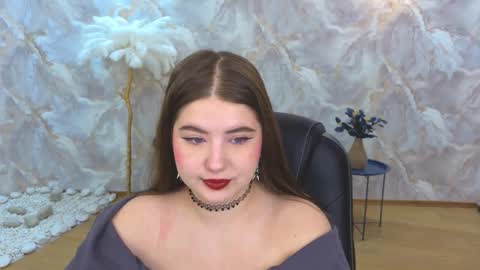 nicolefoxery online show from 10-17-25, 06:21