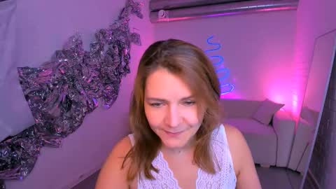 nicolehits online show from 01-13-26, 01:16