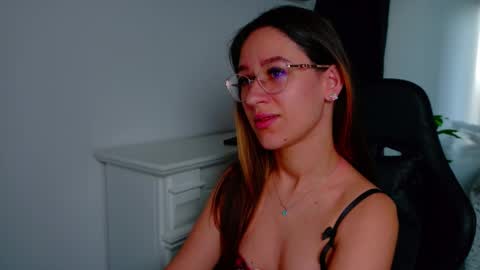 Snapshot of nicoleirisxxx chatting on 02-05-26, 06:40 nicoleirisxxx online show from 02-05-26, 06:40