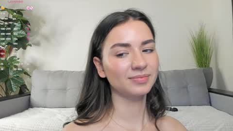 Dua Lipa online show from 03-03-25, 04:14
