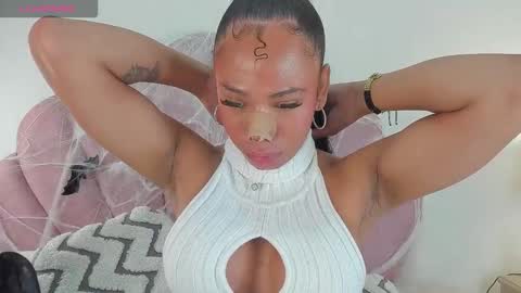Snapshot of nicoleparadise_ chatting on 10-20-25, 12:27 NICOLE online show from 10-20-25, 12:27