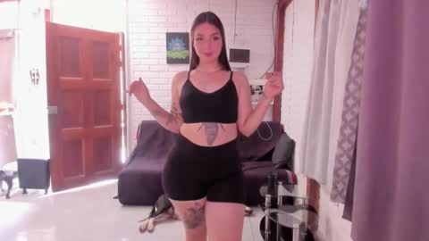 Nicol independent model online show from 09-13-25, 05:46