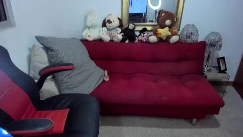 Nicolettcolin  online show from 12-06-24, 12:12