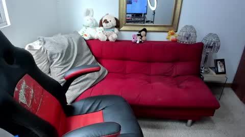 Nicolettcolin  online show from 12-18-24, 06:46