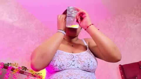 Nicolle Miley online show from 02-28-26, 05:41