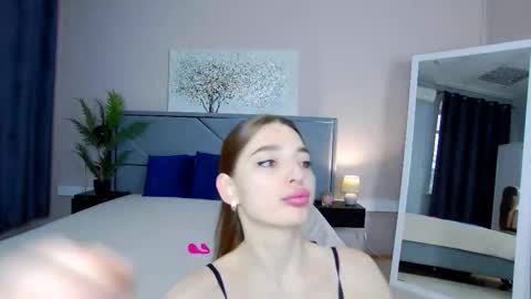 NicolRos online show from 11-08-25, 12:16