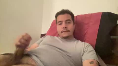 Snapshot of niconewestgate chatting on 10-14-25, 07:36 niconewestgate online show from 10-14-25, 07:36