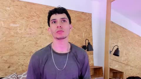 Snapshot of nicosantanax chatting on 10-23-25, 01:10 Nico online show from 10-23-25, 01:10