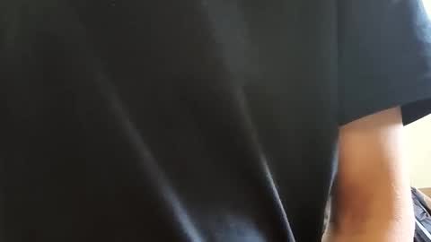 Snapshot of night_daemon chatting on 10-01-25, 10:32 night_daemon online show from 10-01-25, 10:32