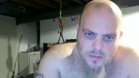 Snapshot of nightlifecouple chatting on 12-18-24, 12:43 nightlifecouple online show from 12-18-24, 12:43