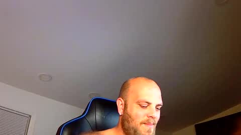 Snapshot of nightlifecouple chatting on 10-02-25, 02:51 nightlifecouple online show from 10-02-25, 02:51