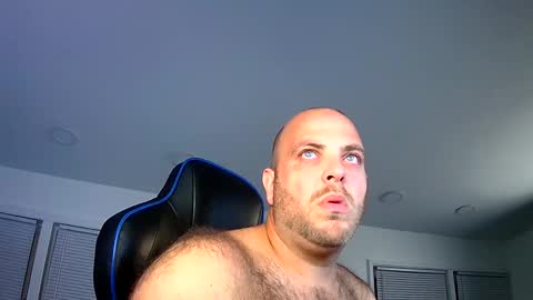 Snapshot of nightlifecouple chatting on 10-09-25, 03:26 nightlifecouple online show from 10-09-25, 03:26