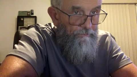 Snapshot of nightmoves1970 chatting on 09-27-25, 03:44 nightmoves1970 online show from 09-27-25, 03:44