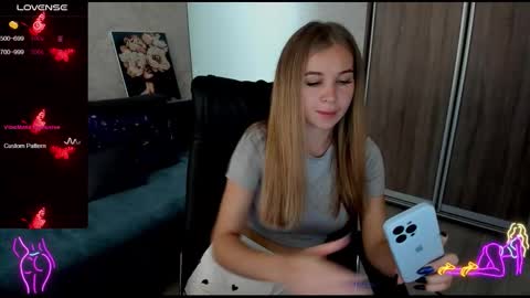 nigo_nika online show from 09-23-25, 11:57