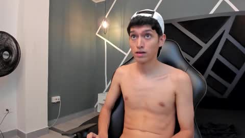 Snapshot of niick_carter chatting on 10-30-25, 06:52 Nick online show from 10-30-25, 06:52