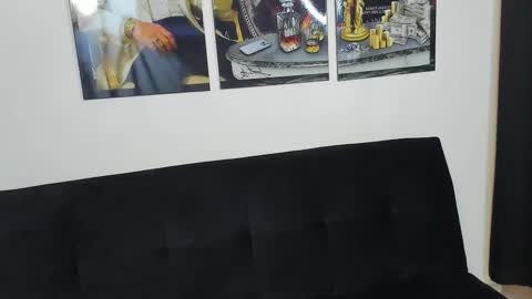 Snapshot of niico_santana chatting on 10-10-25, 03:55 Niico online show from 10-10-25, 03:55