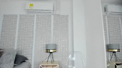 Snapshot of niicole_steele chatting on 11-27-25, 07:16 Niicole online show from 11-27-25, 07:16