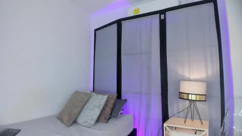 Snapshot of niicole_steele chatting on 01-07-26, 07:05 Niicole online show from 01-07-26, 07:05