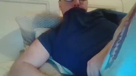 Snapshot of nijinsky11 chatting on 02-13-25, 06:38 Nijinsky11 online show from 02-13-25, 06:38