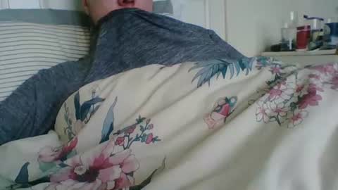 Snapshot of nijinsky11 chatting on 11-09-25, 12:36 Nijinsky11 online show from 11-09-25, 12:36