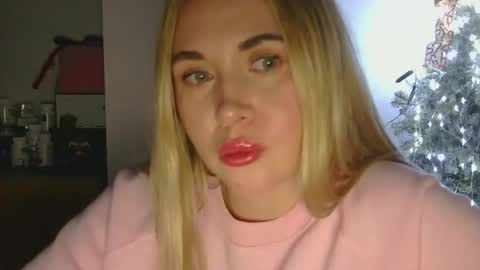 Snapshot of nika_flame chatting on 01-10-26, 11:53 Nika online show from 01-10-26, 11:53