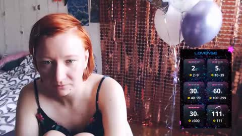 Snapshot of nika_fuchs chatting on 02-22-25, 10:18 Nika online show from 02-22-25, 10:18