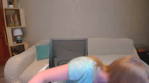 Snapshot of nikarocks chatting on 02-01-25, 09:51 nikarocks online show from 02-01-25, 09:51