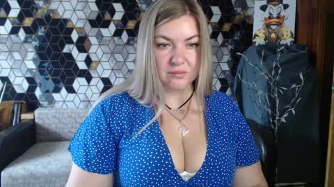 Nika online show from 04-08-26, 05:07