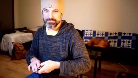 Snapshot of nikejude56 chatting on 12-15-25, 10:52 Nike Jude online show from 12-15-25, 10:52